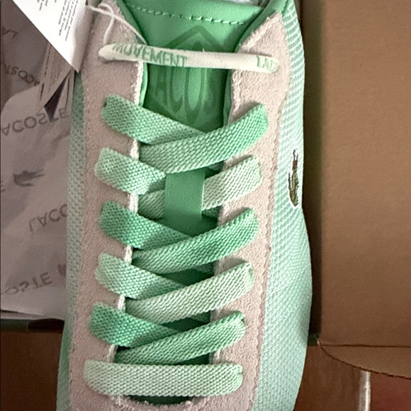 NWT in box Sz 9.5 Lacoste For FP Mvmt Club Low Sneakers green /off white combo - Picture 7 of 9